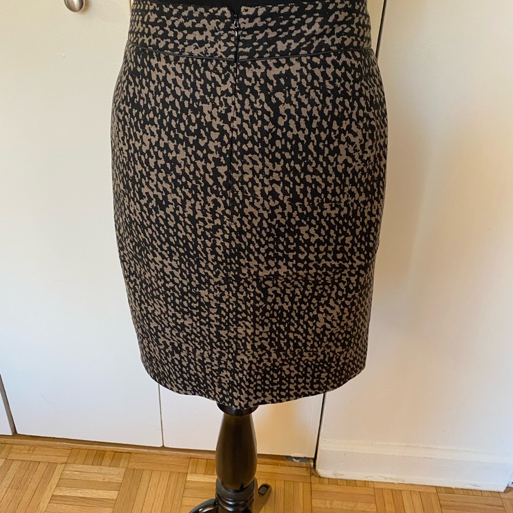 Patterned Mini Skirt - image 8